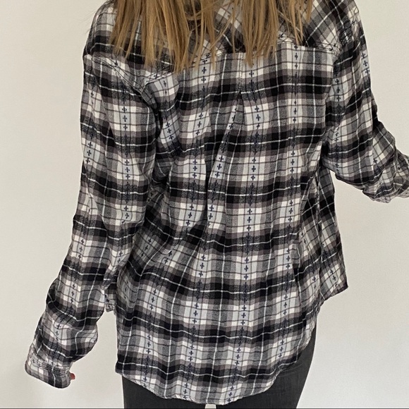 B&W Flannel - Picture 2 of 2